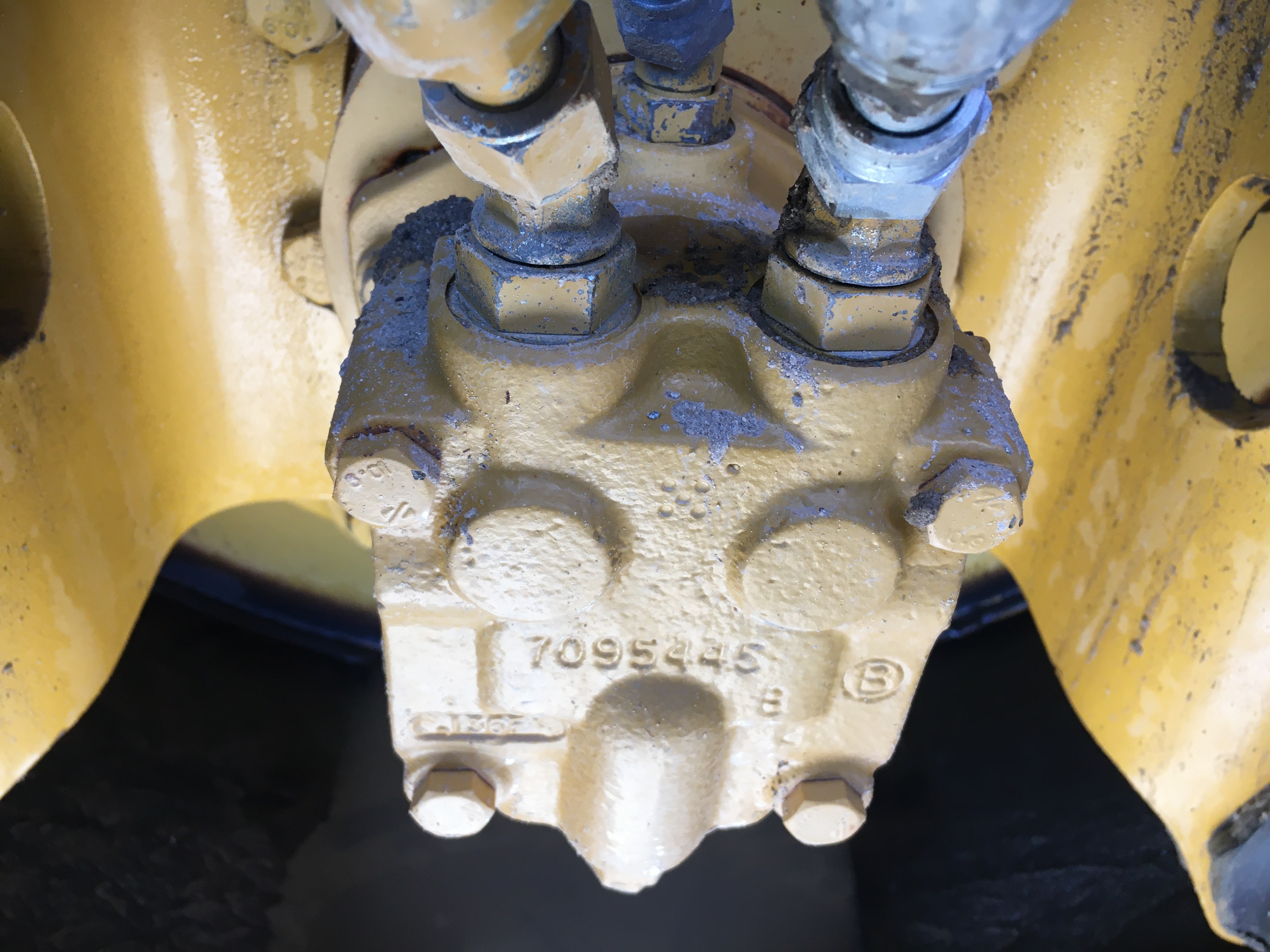 ./imagenes/INVOICE/2019/16609/COMPACTADOR CAT_CS433E (16).JPG